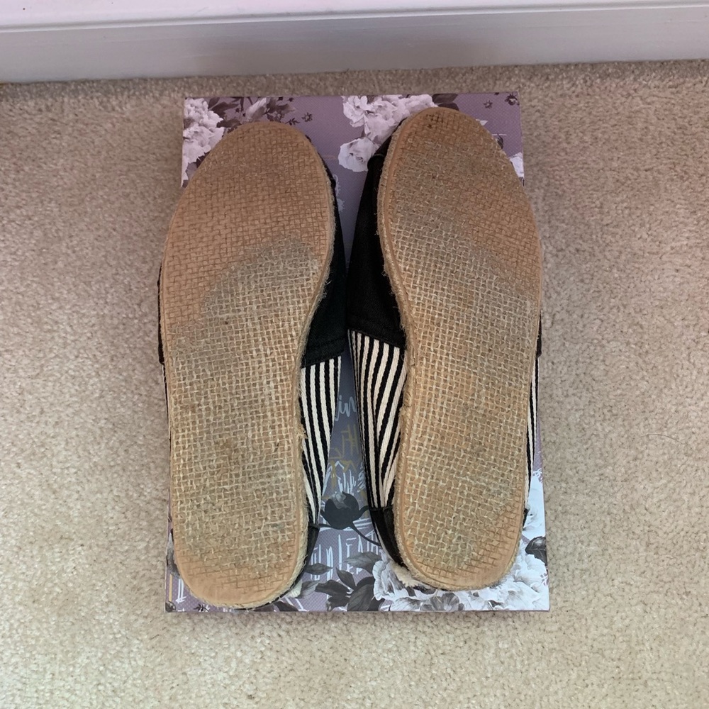 Toms Stripped-Solid Black - Picture 5 of 5